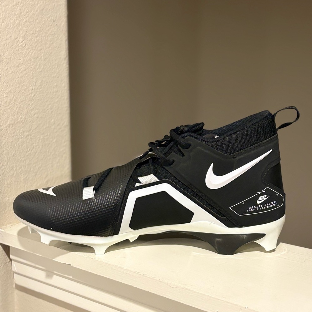 NEW: Nike Alpha Menace Pro 3 Size 15 Mid Football Cleats Black White CT6649-001 - Picture 3 of 9